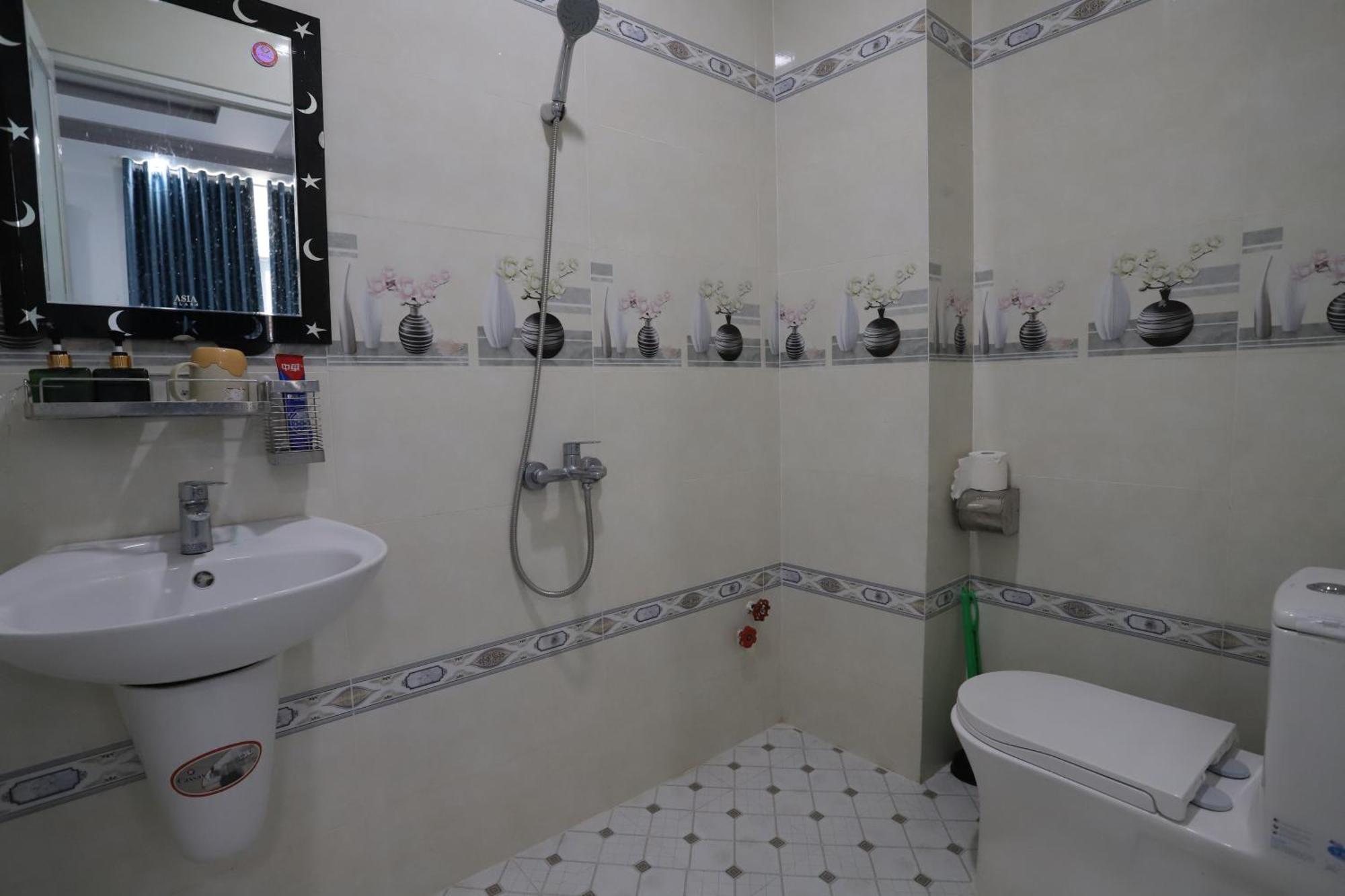 Hotel Tram Anh Nhon Trach Buitenkant foto