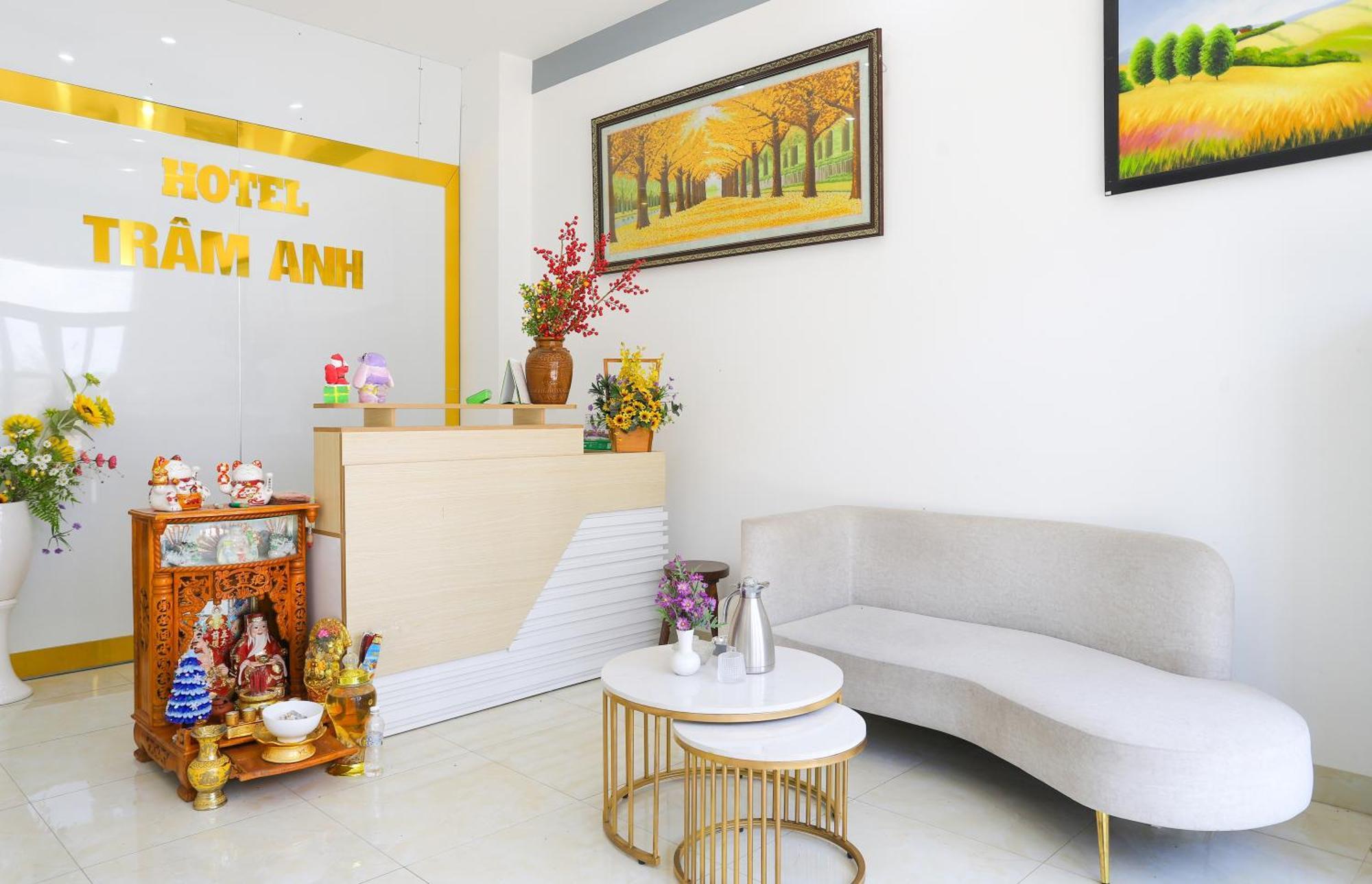 Hotel Tram Anh Nhon Trach Buitenkant foto