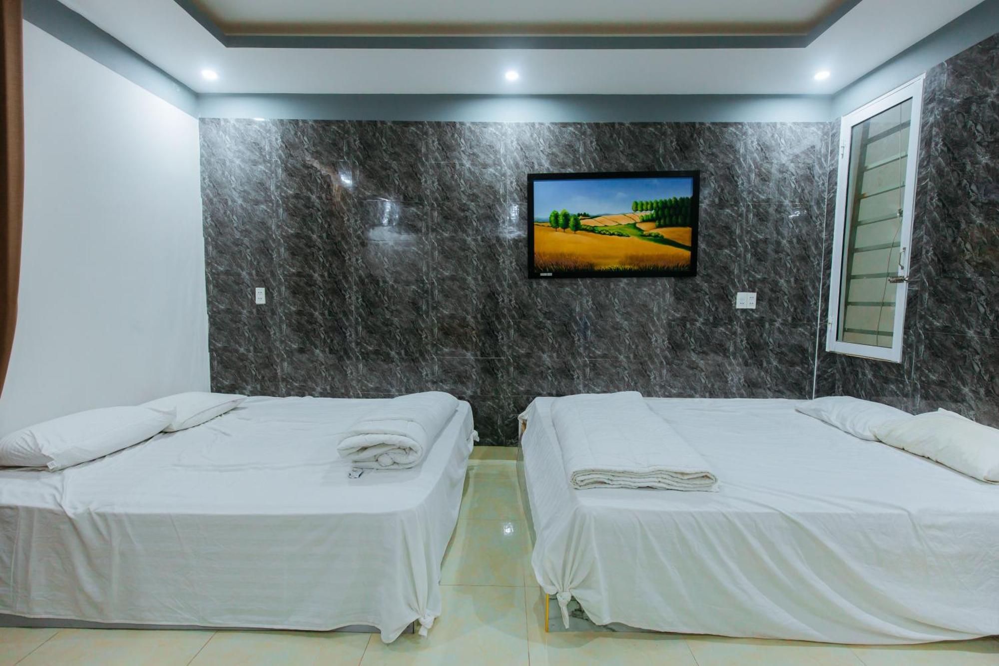Hotel Tram Anh Nhon Trach Buitenkant foto
